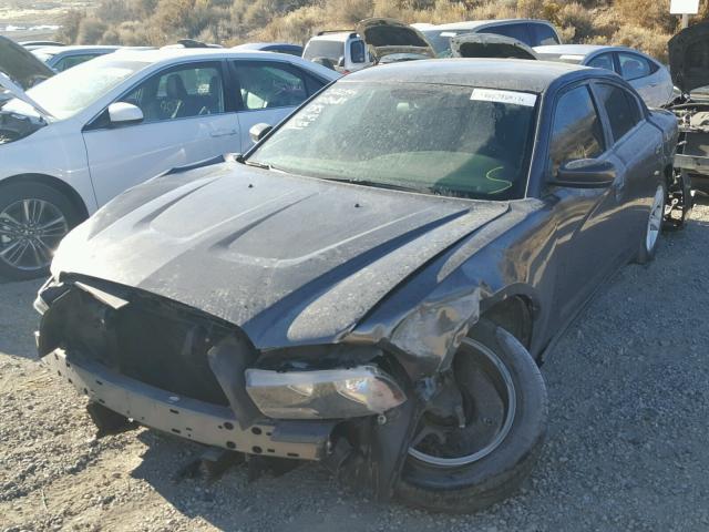 2C3CDXBG9EH186875 - 2014 DODGE CHARGER SE GRAY photo 2