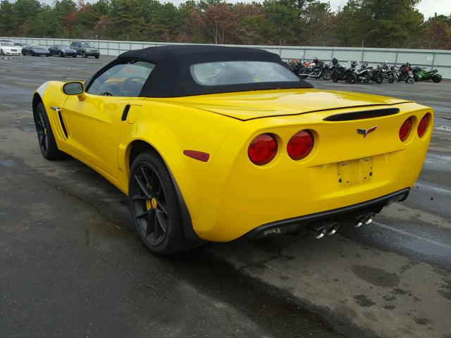 1G1YT3DW2B5103090 - 2011 CHEVROLET CORVETTE G YELLOW photo 3