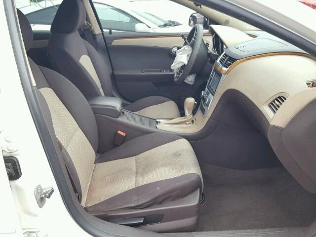 1G1ZC5E04CF303040 - 2012 CHEVROLET MALIBU 1LT თეთრი ფოტო 5