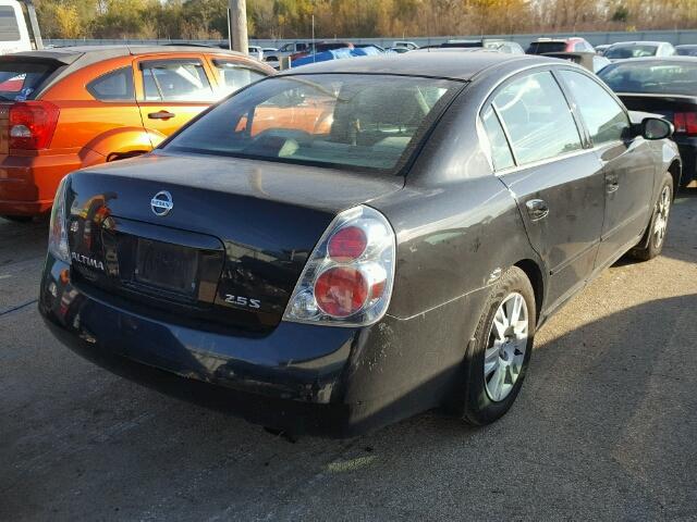 1N4AL11D45N489960 - 2005 NISSAN ALTIMA S BLACK photo 4