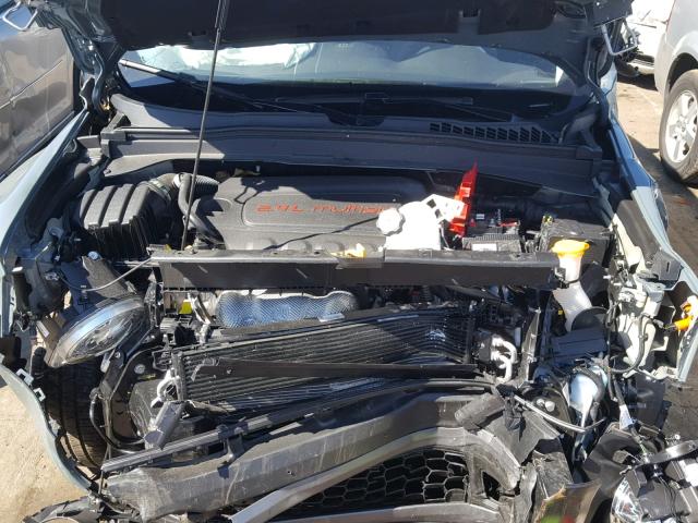 ZACCJBAB9JPH25615 - 2018 JEEP RENEGADE S 灰色 照片 7