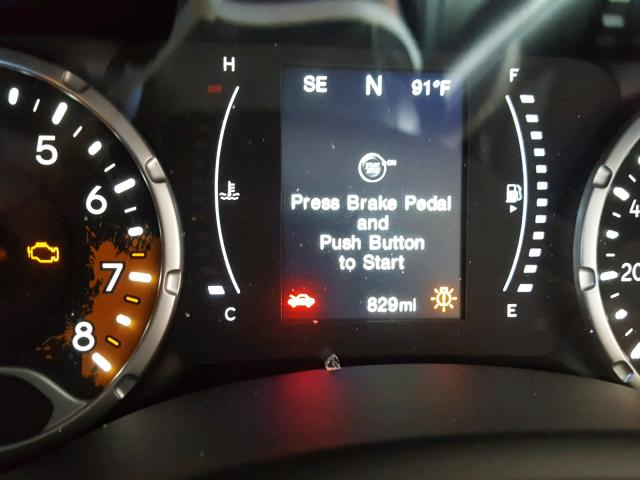 ZACCJBAB9JPH25615 - 2018 JEEP RENEGADE S 灰色 照片 8