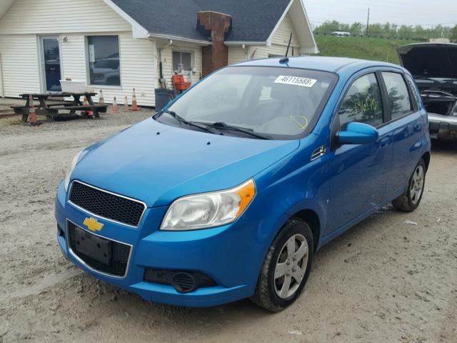 KL1TD66E09B392204 - 2009 CHEVROLET AVEO LS BLUE photo 2
