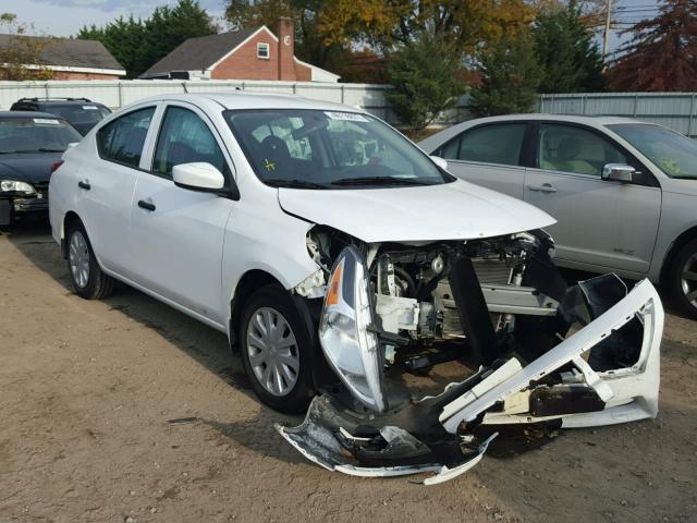 3N1CN7AP7GL878205 - 2016 NISSAN VERSA S WHITE photo 1