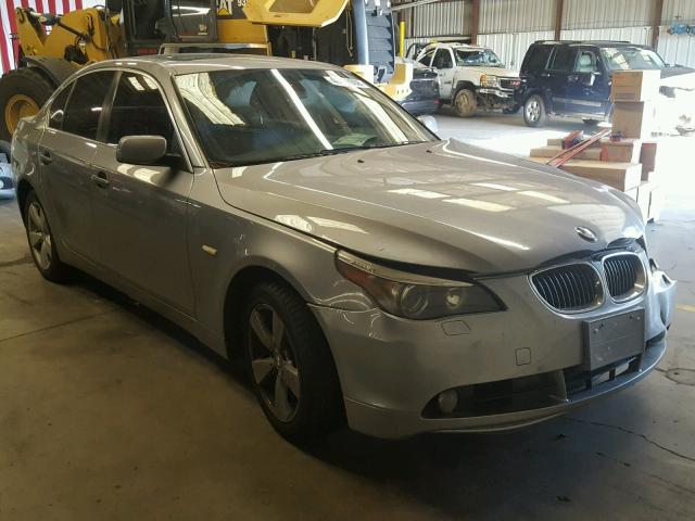 WBANF33546CS35728 - 2006 BMW 525 XI GRAY photo 1