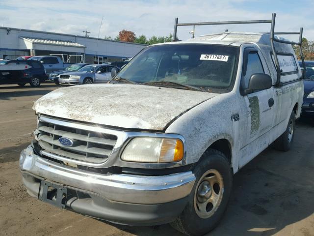 2FTRF17242CA92034 - 2002 FORD F150 WHITE photo 2