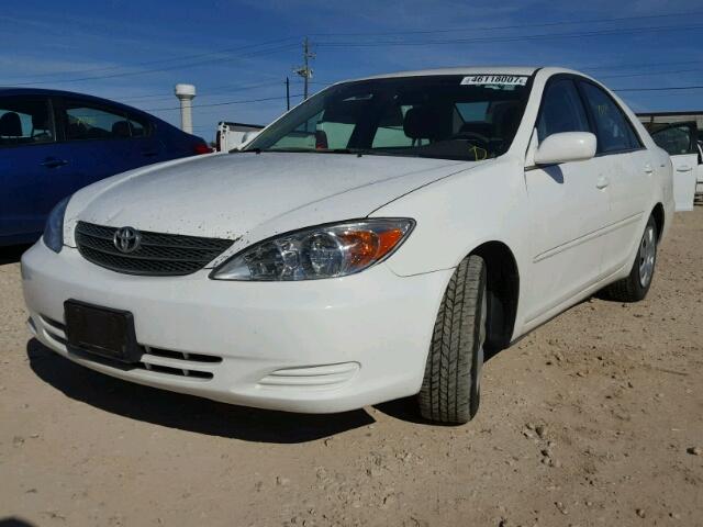4T1BE32K74U358362 - 2004 TOYOTA CAMRY LE 白色 照片 2