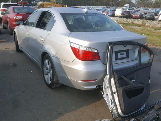 WBANV13588CZ60369 - 2008 BMW 528 XI SILVER photo 3