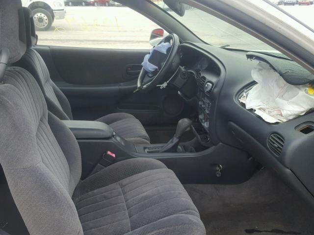 1G2WP12K32F216410 - 2002 PONTIAC GRAND PRIX WHITE photo 5