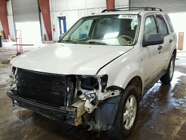 1FMCU03118KA02731 - 2008 FORD ESCAPE CREAM photo 2