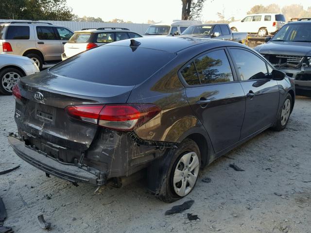 3KPFK4A71HE077826 - 2017 KIA FORTE LX BROWN photo 4