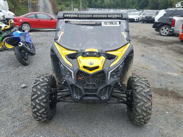 3JBVDAW44JK000381 - 2018 CAN-AM MAVERICK X TWO TONE photo 10