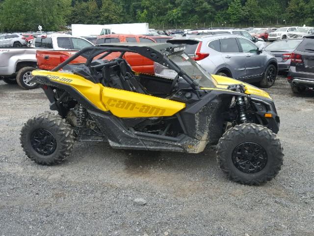 3JBVDAW44JK000381 - 2018 CAN-AM MAVERICK X TWO TONE photo 9