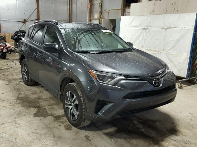 JTMZFREV2HJ126350 - 2017 TOYOTA RAV4 LE GRAY photo 1