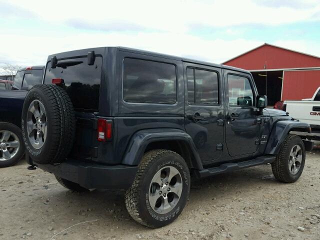 1C4BJWEG3HL689380 - 2017 JEEP WRANGLER U GRAY photo 4