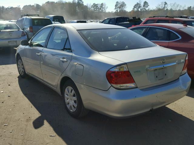 4T1BE32K65U028861 - 2005 TOYOTA CAMRY LE SILVER photo 3