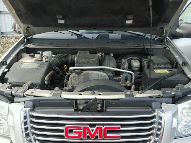 1GKDT13S862308420 - 2006 GMC ENVOY SILVER photo 7