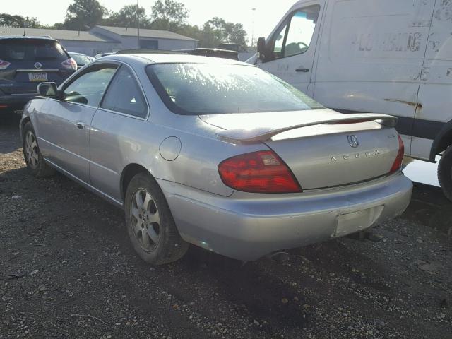 19UYA42411A030015 - 2001 ACURA 3.2CL SILVER photo 3