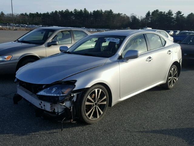 JTHBK262572026968 - 2007 LEXUS IS 250 SILVER photo 2