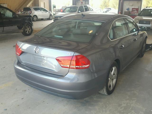 1VWAT7A38EC029634 - 2014 VOLKSWAGEN PASSAT S GRAY photo 4