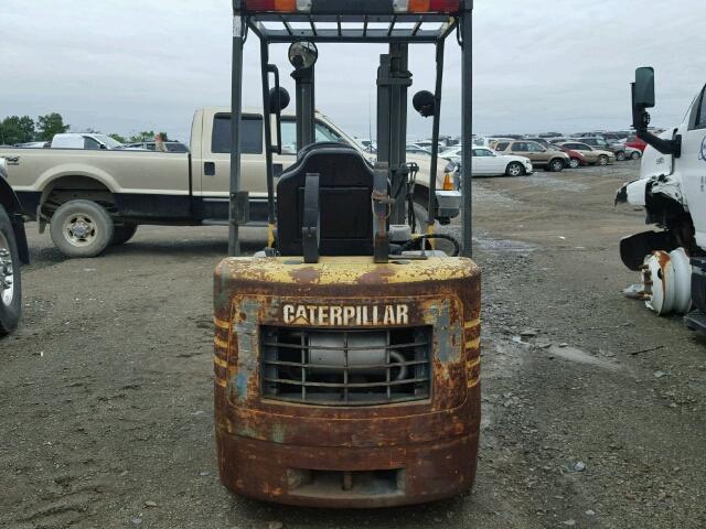 4EM04546 - 1996 CATERPILLAR FORKLIFT YELLOW photo 9