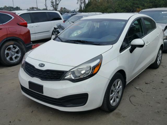 KNADM4A31D6130200 - 2013 KIA RIO LX WHITE photo 2