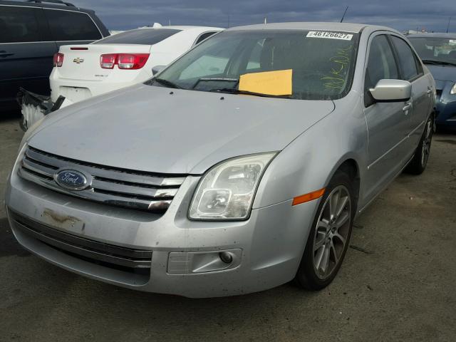 3FAHP07ZX9R132043 - 2009 FORD FUSION SE SILVER photo 2