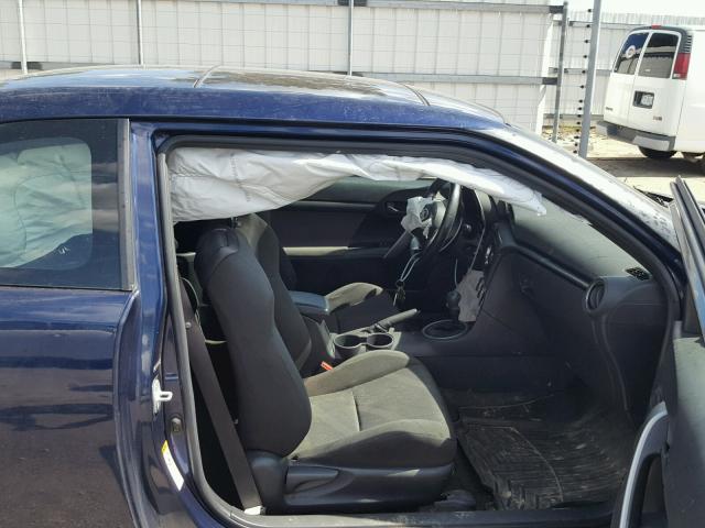 JTKJF5C75B3016309 - 2011 TOYOTA SCION TC 蓝色 照片 5