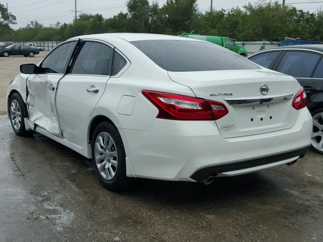 1N4AL3AP8HC252328 - 2017 NISSAN ALTIMA 2.5 WHITE photo 3