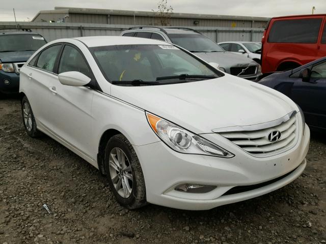 5NPEB4AC7DH582767 - 2013 HYUNDAI SONATA GLS WHITE photo 1