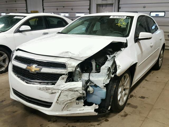 1G11C5SA2DU150178 - 2013 CHEVROLET MALIBU 1LT WHITE photo 2