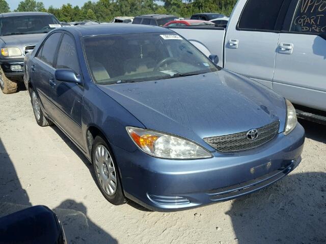 4T1BE32KX2U555569 - 2002 TOYOTA CAMRY BLUE photo 1