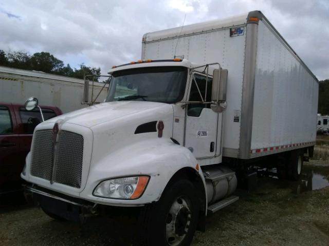 2NKHHN6X7DM365344 - 2013 KENWORTH CONSTRUCTI WHITE photo 2