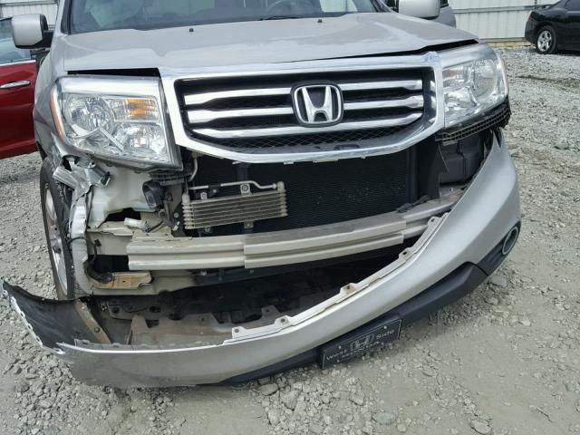 5FNYF4H76DB023588 - 2013 HONDA PILOT EXLN SILVER photo 7