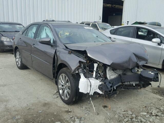 4T1BF1FK8HU733516 - 2017 TOYOTA CAMRY LE BROWN photo 1