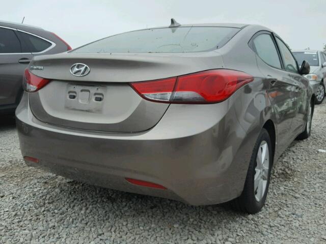 5NPDH4AE1DH224849 - 2013 HYUNDAI ELANTRA GL GRAY photo 4