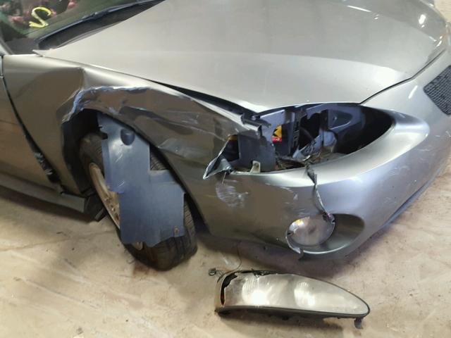 2G2WP552181161765 - 2008 PONTIAC GRAND PRIX GRAY photo 9