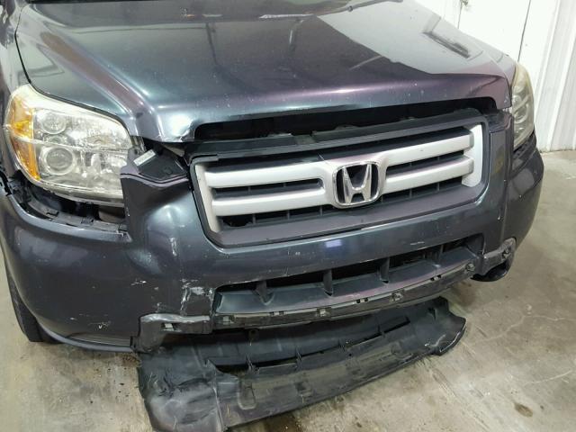 5FNYF28126B038785 - 2006 HONDA PILOT LX BLUE photo 9