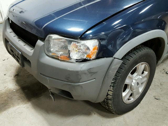 1FMYU04192KD10998 - 2002 FORD ESCAPE XLT BLUE photo 9