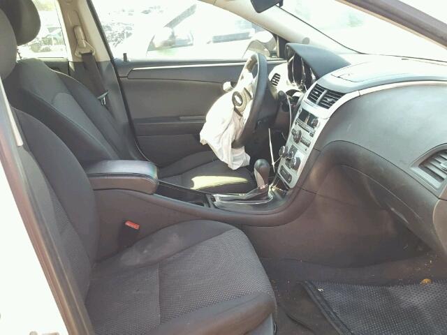 1G1ZC5E0XAF193883 - 2010 CHEVROLET MALIBU 1LT 白色 照片 5