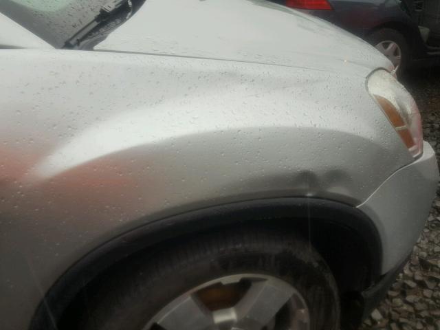 1GKKVRED1BJ109871 - 2011 GMC ACADIA SLT 银色 照片 9