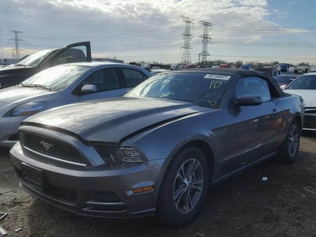 1ZVBP8EMXE5328581 - 2014 FORD MUSTANG GRAY photo 2