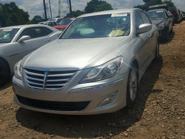 KMHGC4DD9DU241883 - 2013 HYUNDAI GENESIS 3. SILVER photo 2