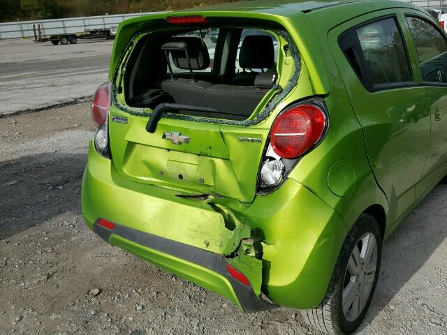 KL8CD6S98EC587322 - 2014 CHEVROLET SPARK 1LT GREEN photo 9