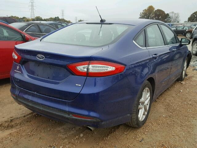 1FA6P0H70E5351255 - 2014 FORD FUSION SE BLUE photo 4