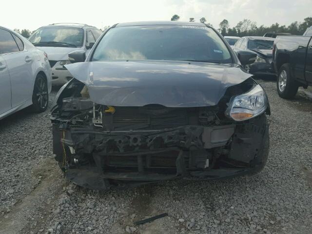 1FADP3F24EL229249 - 2014 FORD FOCUS SE GRAY photo 9