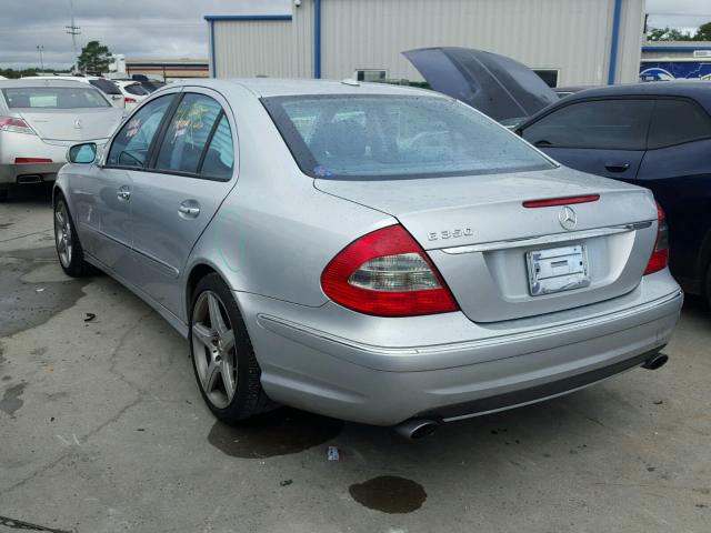 WDBUF56X49B428719 - 2009 MERCEDES-BENZ E 350 SILVER photo 3