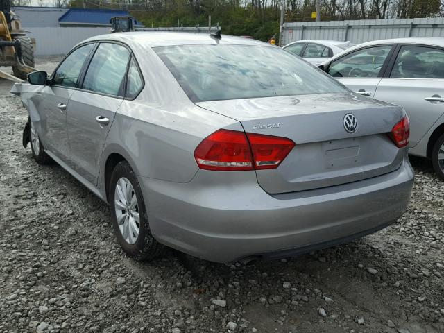 1VWAP7A37DC148553 - 2013 VOLKSWAGEN PASSAT S SILVER photo 3