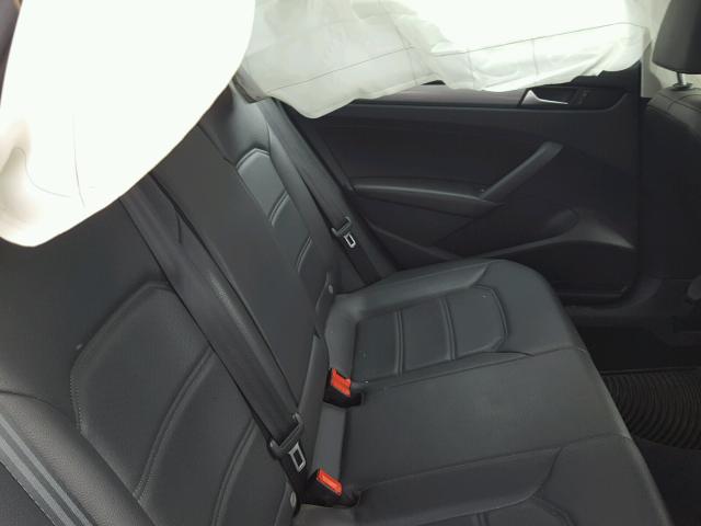 1VWAP7A37DC148553 - 2013 VOLKSWAGEN PASSAT S Silber Foto 6