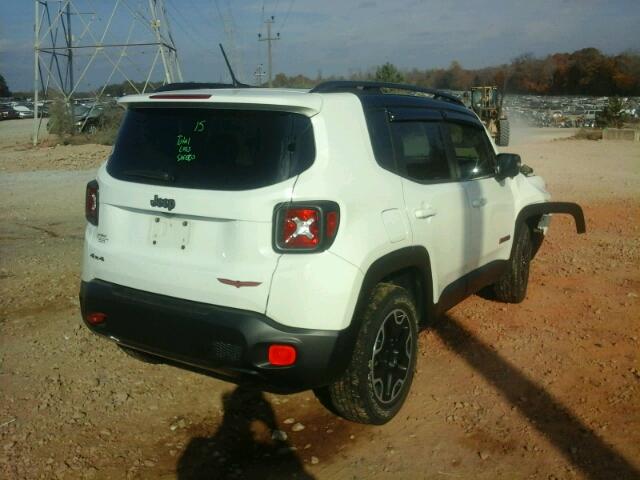 ZACCJBCT0FPB67827 - 2015 JEEP RENEGADE T WHITE photo 4